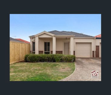 45/17 Crestmont Drive, Melton South, Vic 3338 - Photo 4