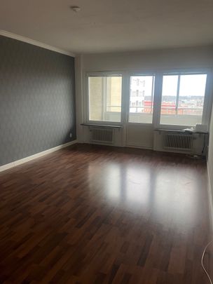 Karlslundsgatan, Södertälje - Photo 1