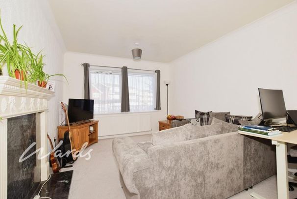 2 bedroom ground floor flat to rent - Photo 1