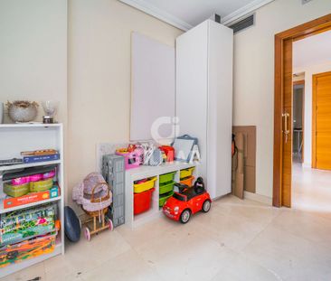 Chalet Independiente en alquiler en Conde Orgaz – Madrid | Gilmar - Photo 4