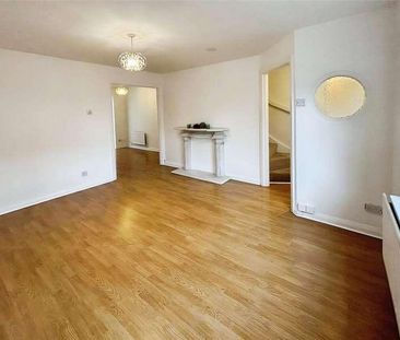 Foster Drive, Penylan, Cardiff, CF23 - Photo 1