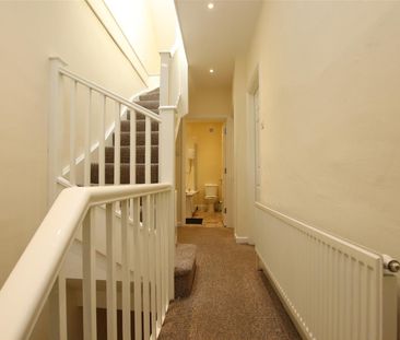 West Avenue, Oldfield Park, Bath - Photo 1