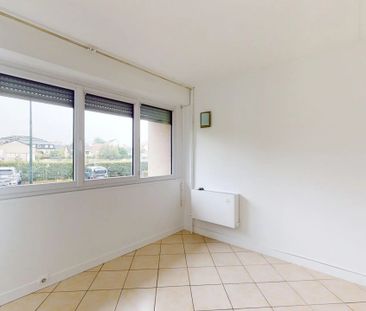 Location Appartement 1 pièces 24 m2 à Chennevières-sur-Marne - Photo 2