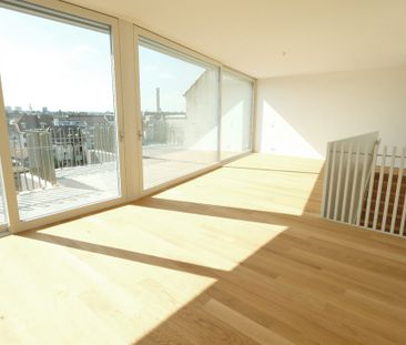 Lichtdurchfluteter Wohntraum: 5.5-Zi-Maisonette mit Weitblick - Foto 1