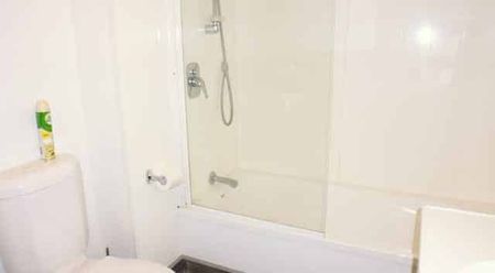 Townhouse Living - Photo 5