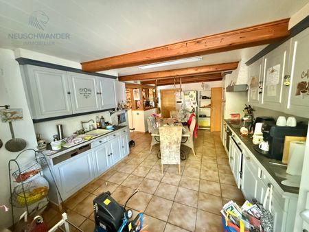 Spacious accommodation on two levels - Photo 2