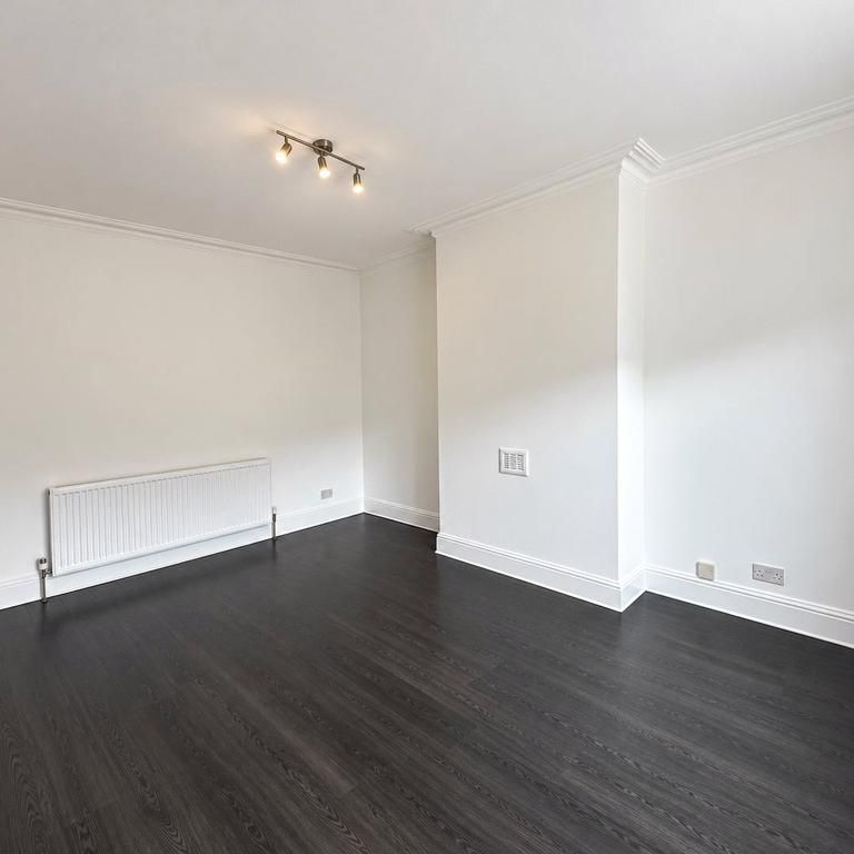 3 bedroom apartment to rent - Photo 1