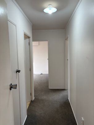 Unit 5, 246 Shirley Road, Papatoetoe, Auckland - Photo 1