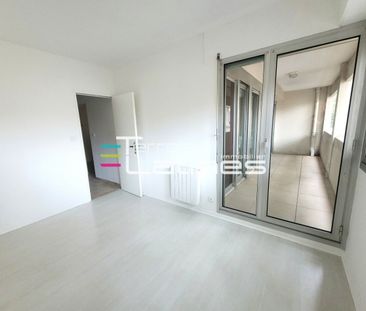 Appartement 2 pièces, 52m² en location à Nimes - 695 € par mois * - Photo 2