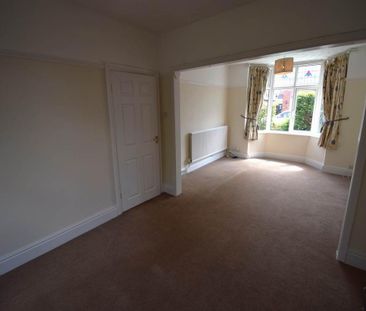 4 bedroom semi-detached house to rent - Photo 3