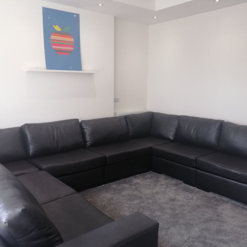 Holyhead Road, Bangor, Gwynedd, LL57 - Photo 1