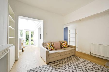 1 bedroom flat to rent - Photo 4