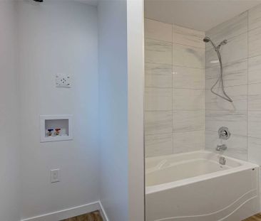 For Lease - 1 Baby Point Road, Toronto, Ontario - Photo 6