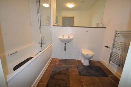 Parkes Court, Lawley, TF3 5HR - £825 pcm - Photo 2