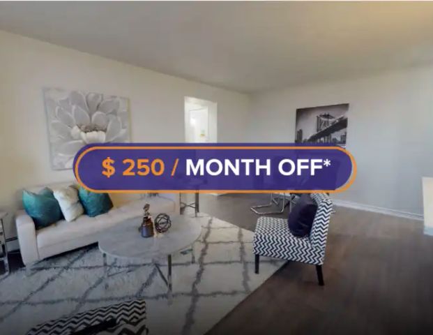 Stoney Creek | 40 Grandville, Hamilton - Photo 1