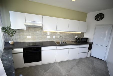 Appartement te huur in Sint-Kruis - Photo 5