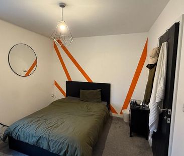 2 bedroom terraced house to rent - Photo 5