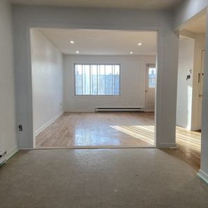 Superbe 5 ½ De 3 Chambres - Photo 3