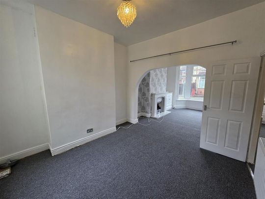 2 bedroom terraced house to rent - Photo 1