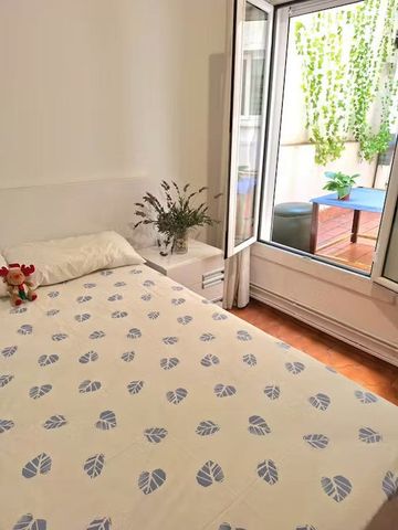 Travessera de les Corts, Barcelona, Catalonia 08014 - Foto 4