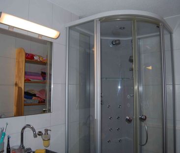 Large 5.5-room apartment with river view in Port - Photo 4