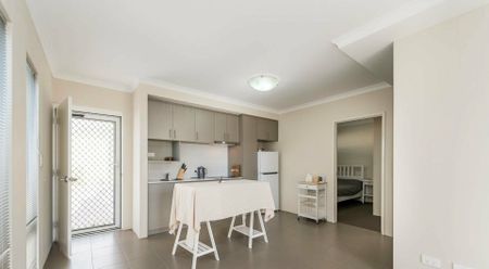 Modern living! - Photo 3