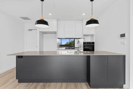 “MODERN APARTMENT” - Photo 3