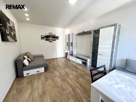 Pronájem bytu 3+1 76 m² - Photo 3