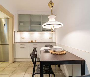 Carrer de Balmes, Barcelona, Catalonia - Photo 2