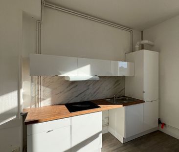 Location Appartement 3 pièces 85m² - Photo 5