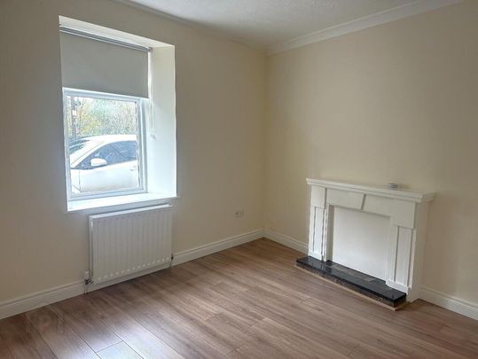 25 Sandys Street, Newry, BT34 1EN - Photo 1