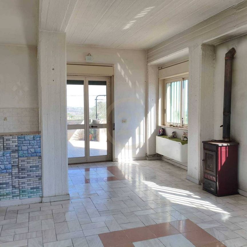 Trilocale buono stato, piano terra, Belpasso - Foto 1