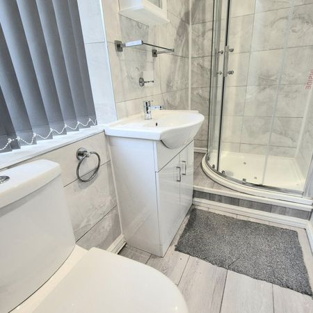 Denholme Gate Road - Photo 4