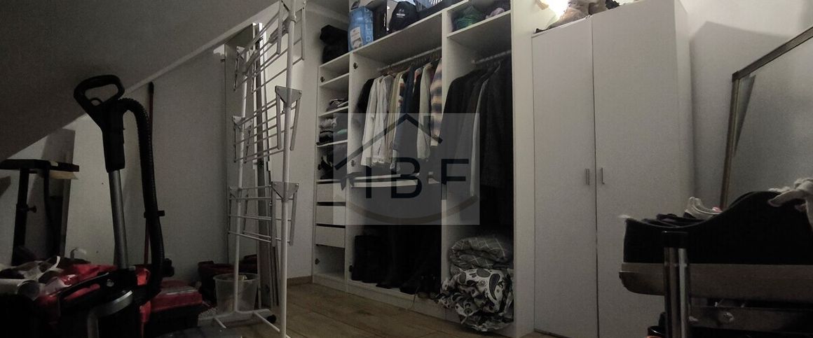 Zentrale 2,5-ZKB-Stadtwohnung mit Galeriebereich - Photo 1