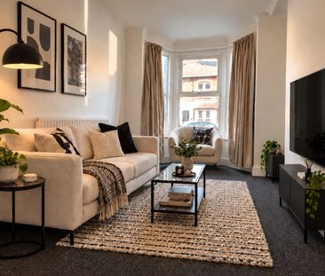 3 Bed Terraced House, Belmont Road, RG30 - Photo 1