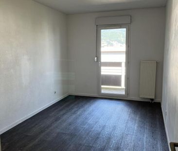 APPARTEMENT T3 77m2 ECHIROLLES Centre-Ville - Photo 2