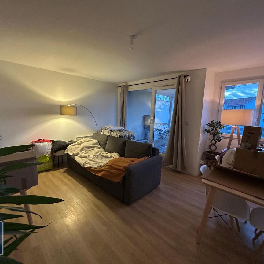 Location Appartement 2 pièces 50m² RONCHIN 59790 - Photo 1