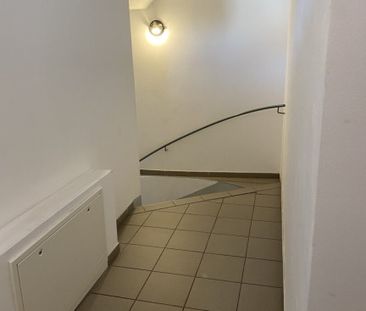Komfortable 2-Zimmer-Wohnung mit Loggia | ruhiger Innenhof | Nähe H... - Photo 1