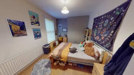 4 bedroom terraced house to rent - Photo 4