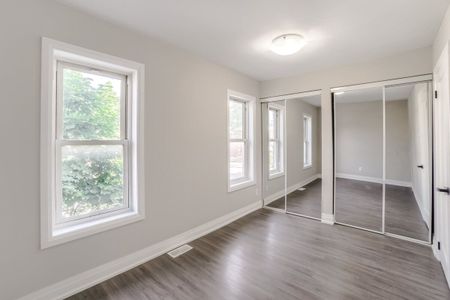 For Lease - 133 Lottridge Street, Hamilton, Ontario - Photo 3