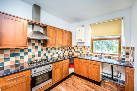 2 bedroom apartment to rent - Photo 2