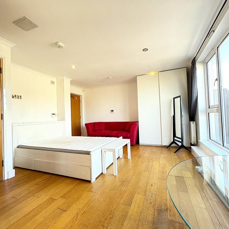 1 bedroom flat to rent - Photo 1