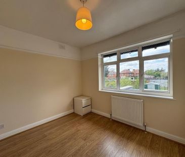 5 bedroom semi-detached house to rent - Photo 4