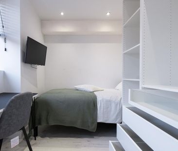 2 bedroom flat to rent - Photo 6