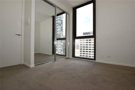 2508/318 Russell Street - Photo 2