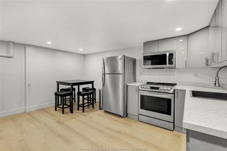 For Lease - 1273 AIRE Place, Windsor, Ontario - Photo 5