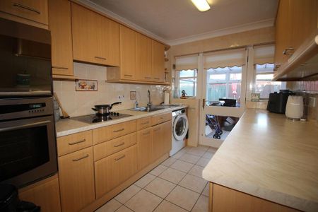 1 bedroom bungalow to rent - Photo 5