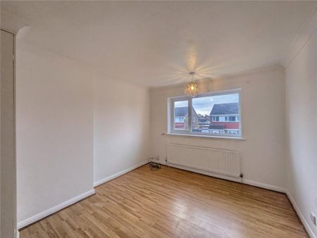 4 bedroom terraced house to rent - Photo 5