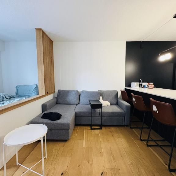 Loft entièrement meublé à louer Saint-Jean-Baptiste juillet 2025 - Photo 1