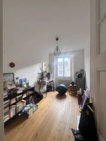 En plein centre de Lausanne - Photo 2